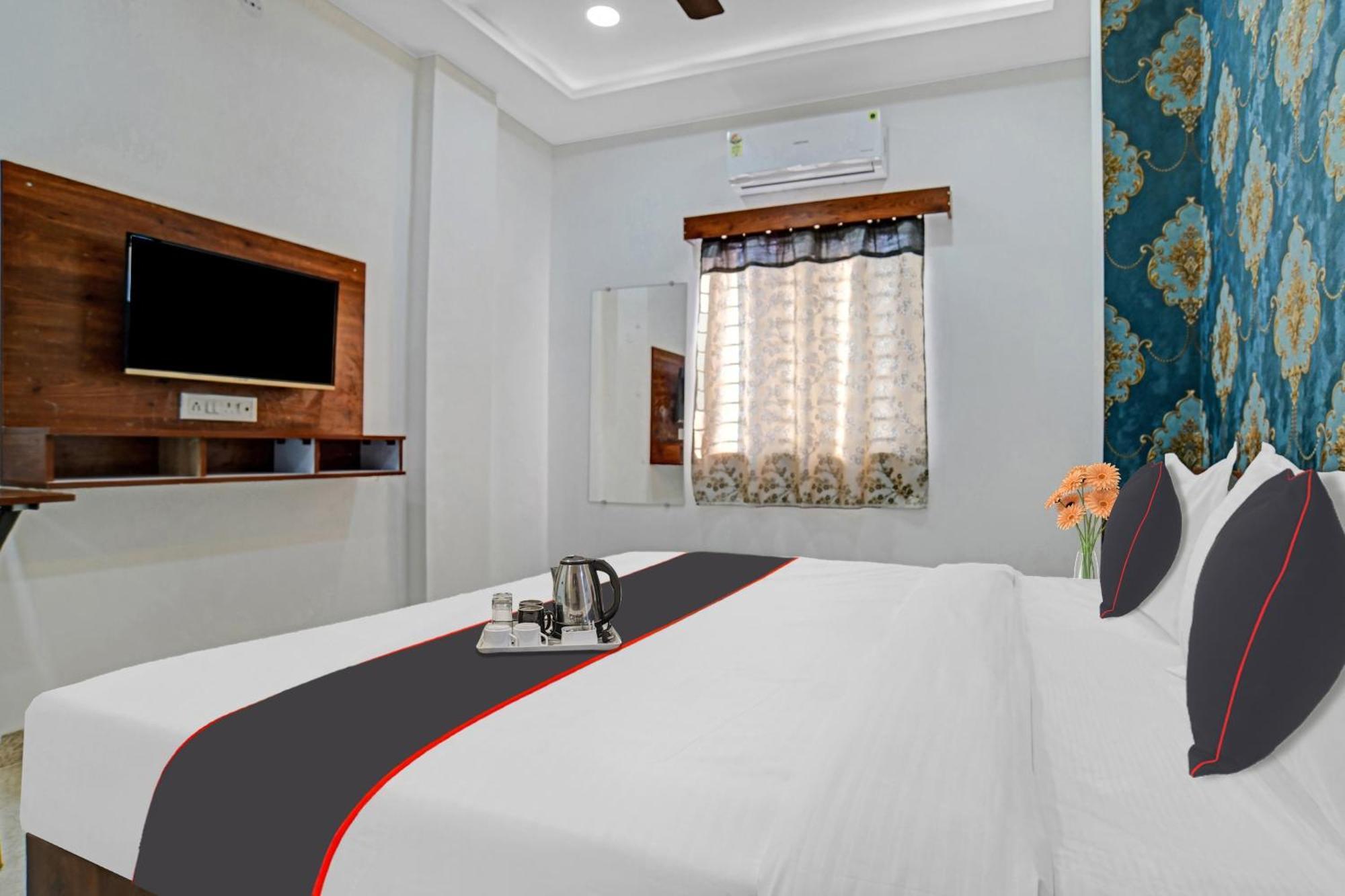 Hotel O Shivaay インドール エクステリア 写真