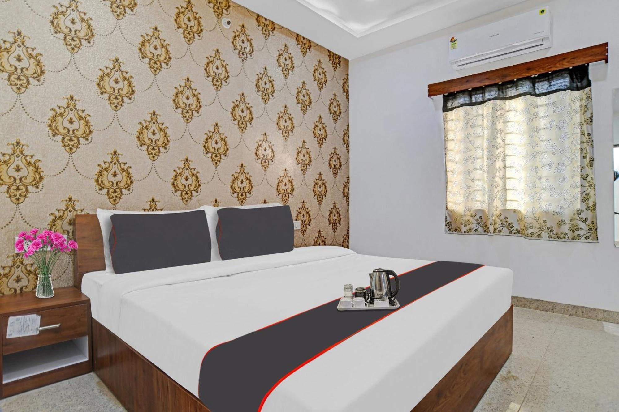 Hotel O Shivaay インドール エクステリア 写真